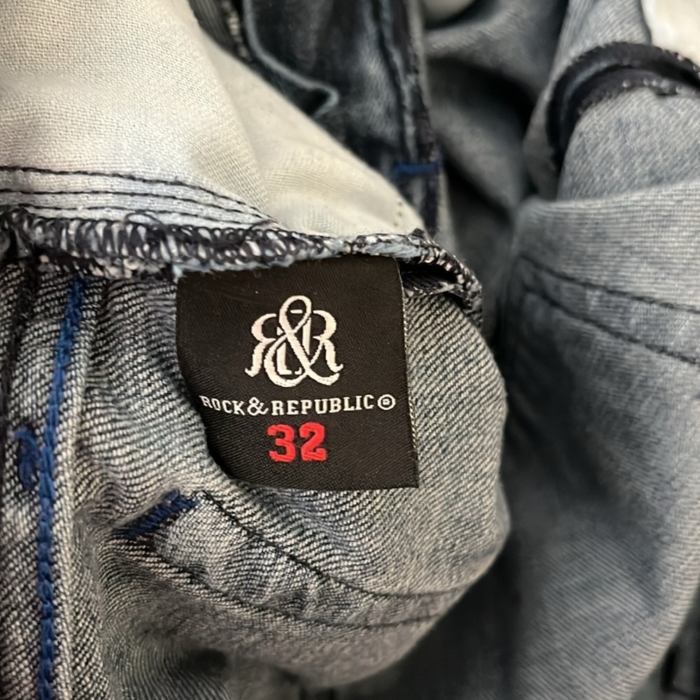 Rock & Republic Jeans Low Rise/Straight Leg- 32 - Picture 6 of 15